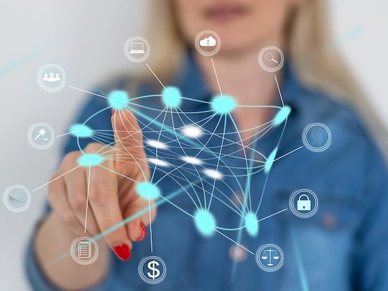 Praktyczne wskazówki dotyczące networkingu na konferencjach edukacyjnych